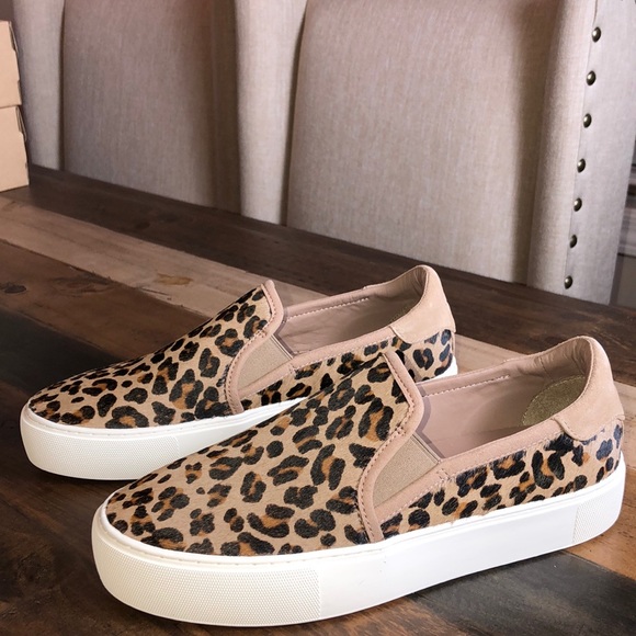 UGG Shoes - UGG JASS EXOTIC